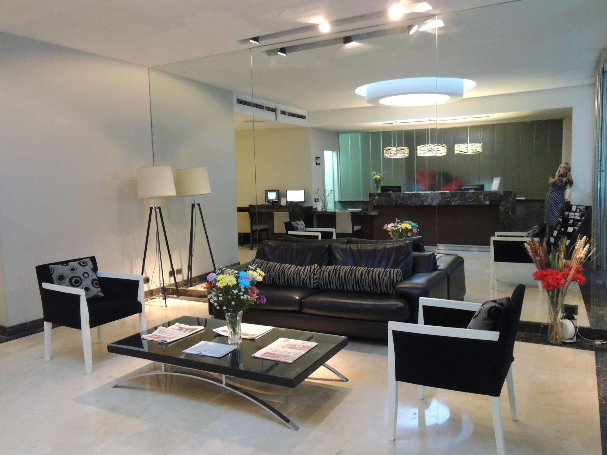בואנוס איירס Galerias Hotel מראה חיצוני תמונה